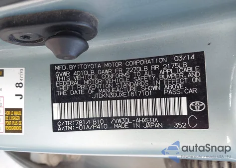 2014 Toyota Prius Three z USA, uszkodzony, nr VIN JTDKN3DUXE1817101